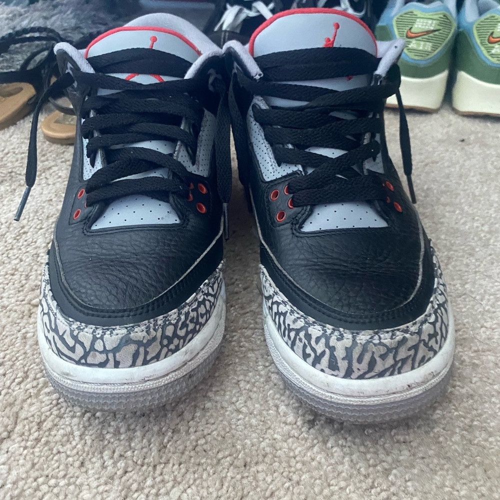 Jordan 3 Black Cement